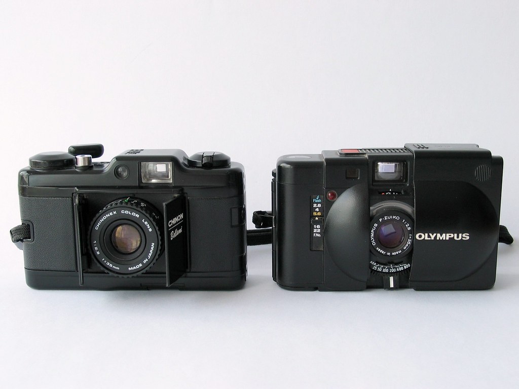 Size Comparison, Chinon Bellami versus Olympus XA (35mm Ca… Flickr