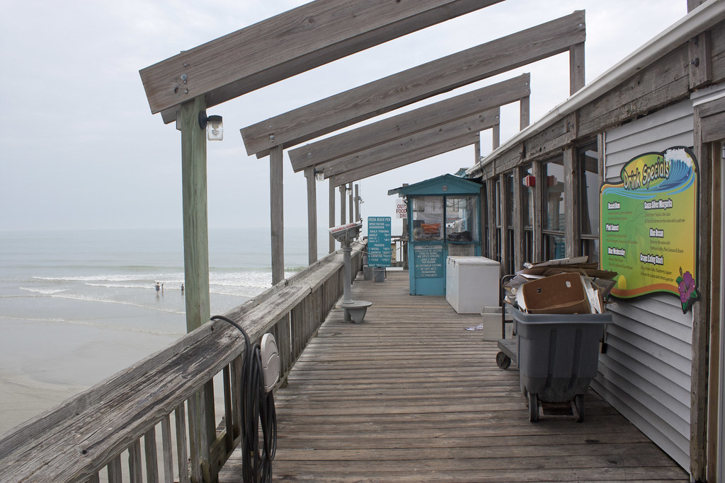 Cocoa Beach Pier Fishing Area Entrance Taken in Cocoa Beac… Flickr