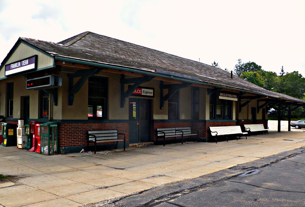 Franklin train station Franklin has 2 commuter rail statio… Flickr