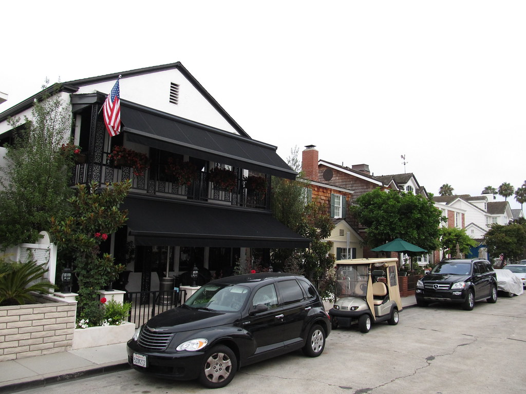 Balboa Island, Newport Beach, California Balboa Island is … Flickr