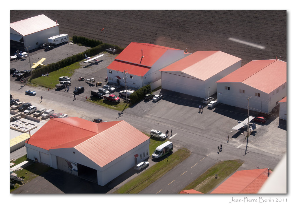 Flickriver Photoset 'RVA et VEA à StMathieudeBeloeil CSB3 Wings and