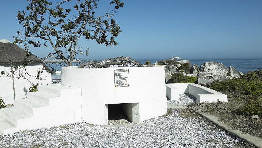 CF050317 the White House Beach Villa Flickr