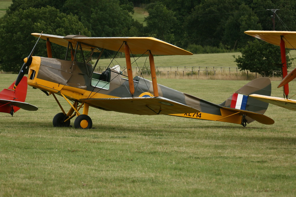 (GAOGR)/"XL714" Morris MotorsDe Havilland DH.82A Tiger M… Flickr