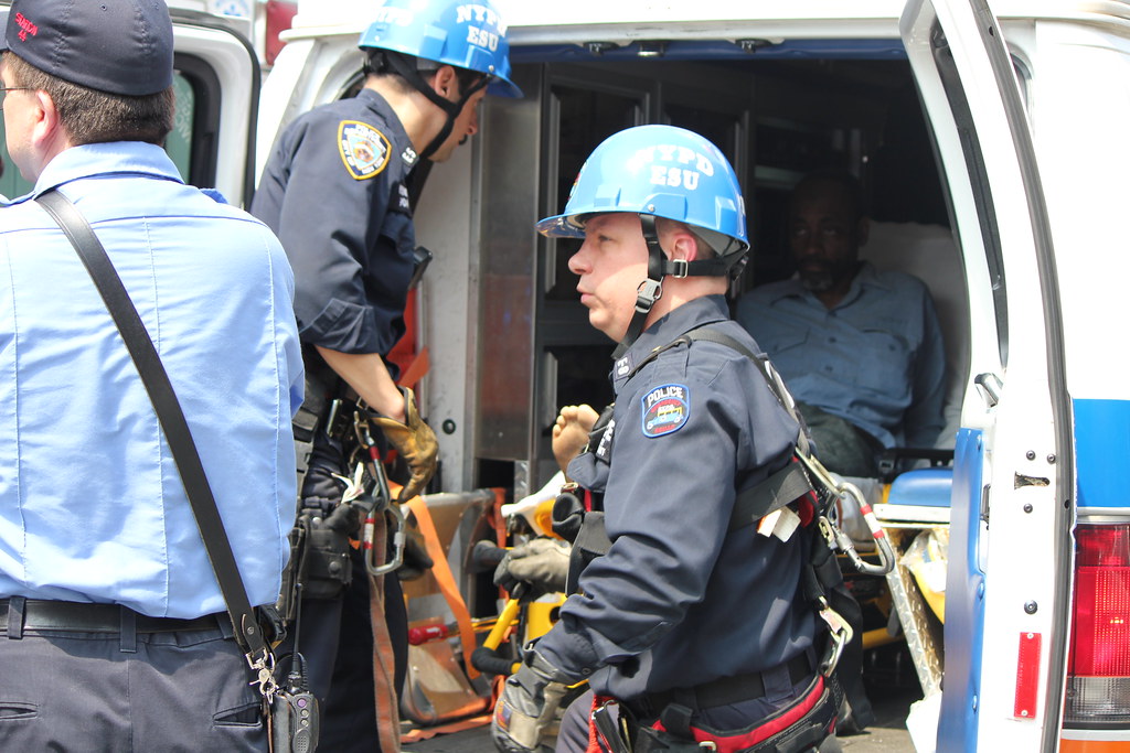 EDP/JUMPER 4/18/2011 Brooklyn Ocean ave x Cortelyou Rd.… Flickr