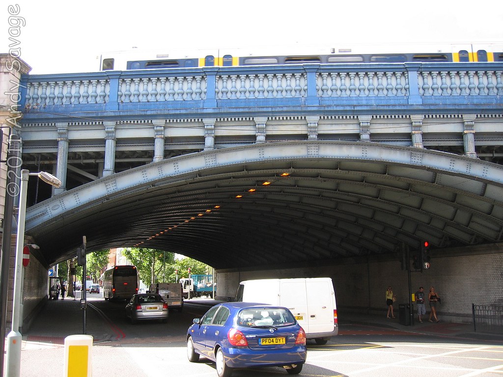 Tower Bridge Road Railway Bridge built by Handyside. Flickr
