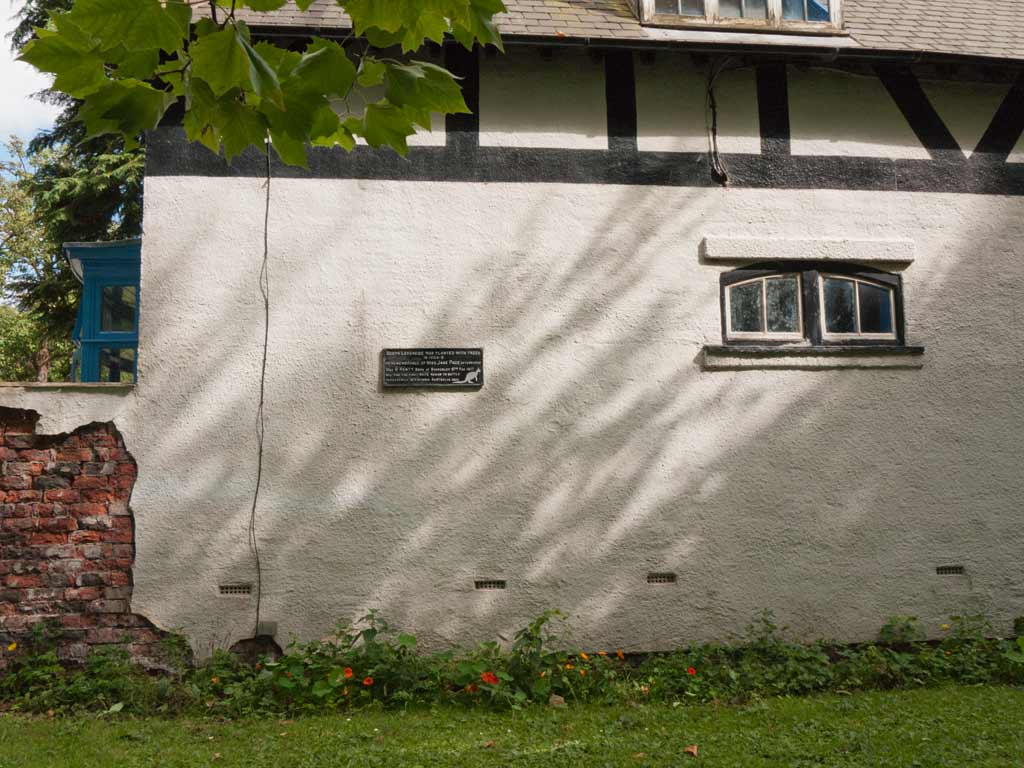 Levenside, Stokesley 110805025 House on Levenside. Guy Davies Flickr