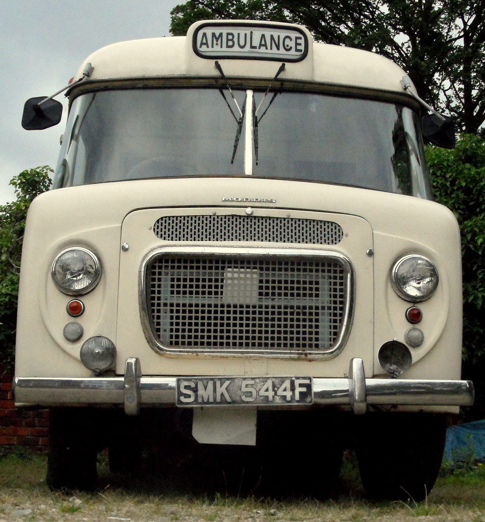 1968 Austin LD LAS ambulance A 1968 reg Morris LD, with an… Flickr
