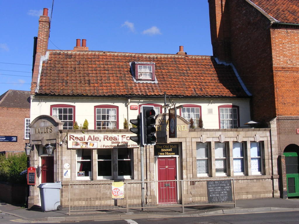 Nottinghamshire Newark on Trent THE OLD MALT SHOVEL Flickr