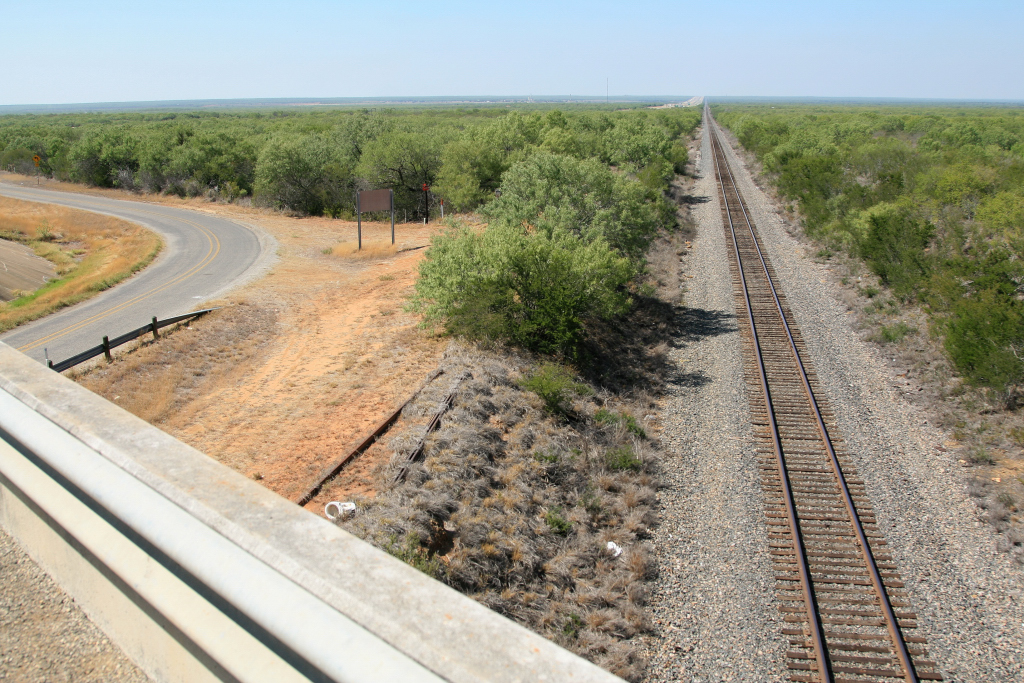 (114) UP Laredo Sub_N of Artesia Wells_TX_Aug082011 Flickr