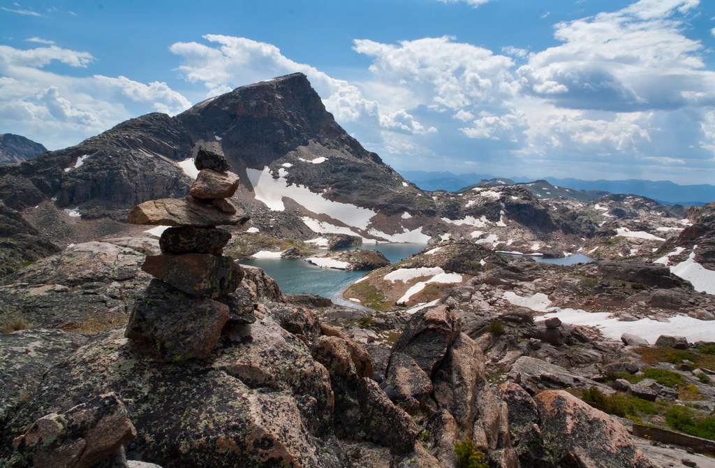 Golden Lake and Lonesome Mountain AbsarokaBeartooth Wilde… Flickr