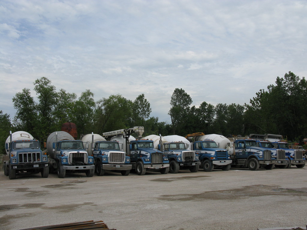 Arnold Ready Mix Small portion of the fleet linedup. Impe… Flickr