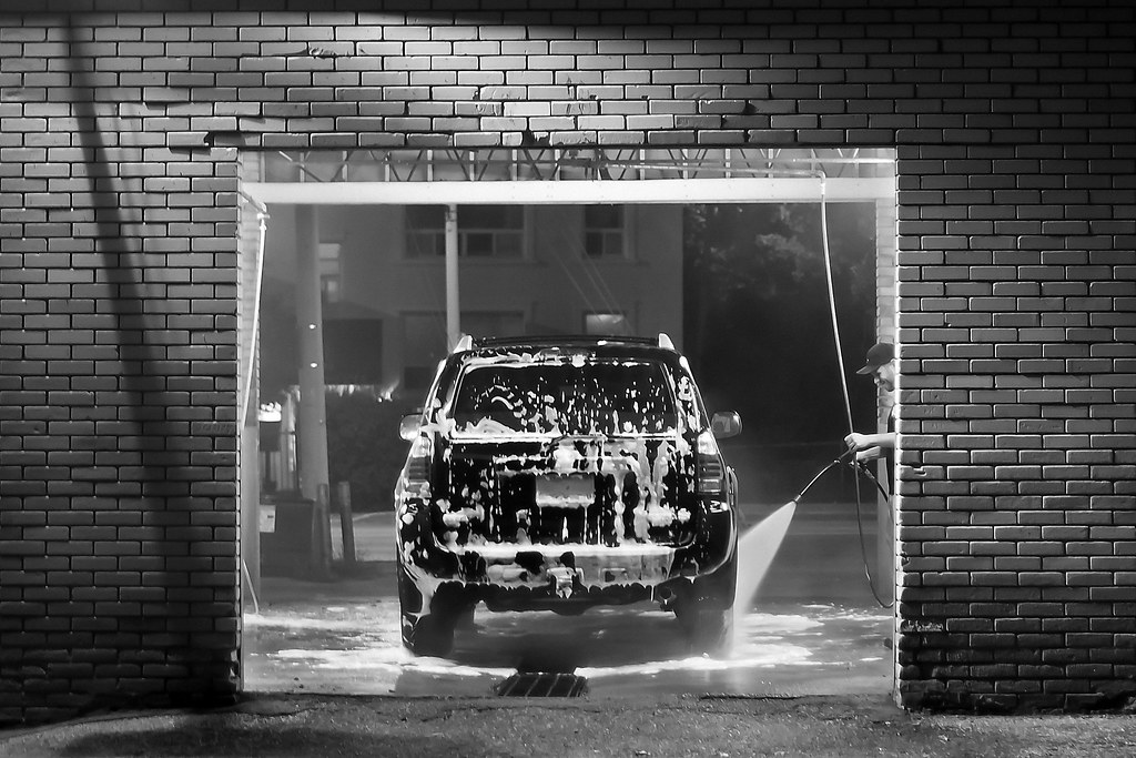 244/365 Night Wash Coinop Car Wash in Port Credit. Joe Miller