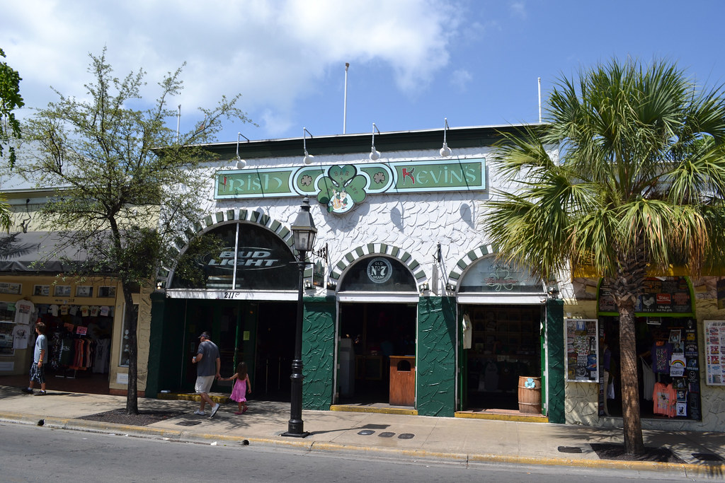 MM00033018 The building at 211 E Duval Street in July 2011… Flickr