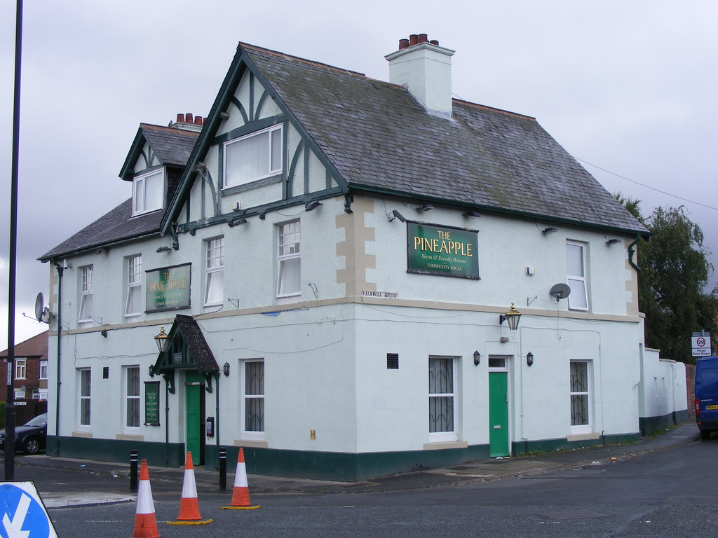 Tyne & Wear North Shields THE PINEAPPLE Situated on the … Flickr