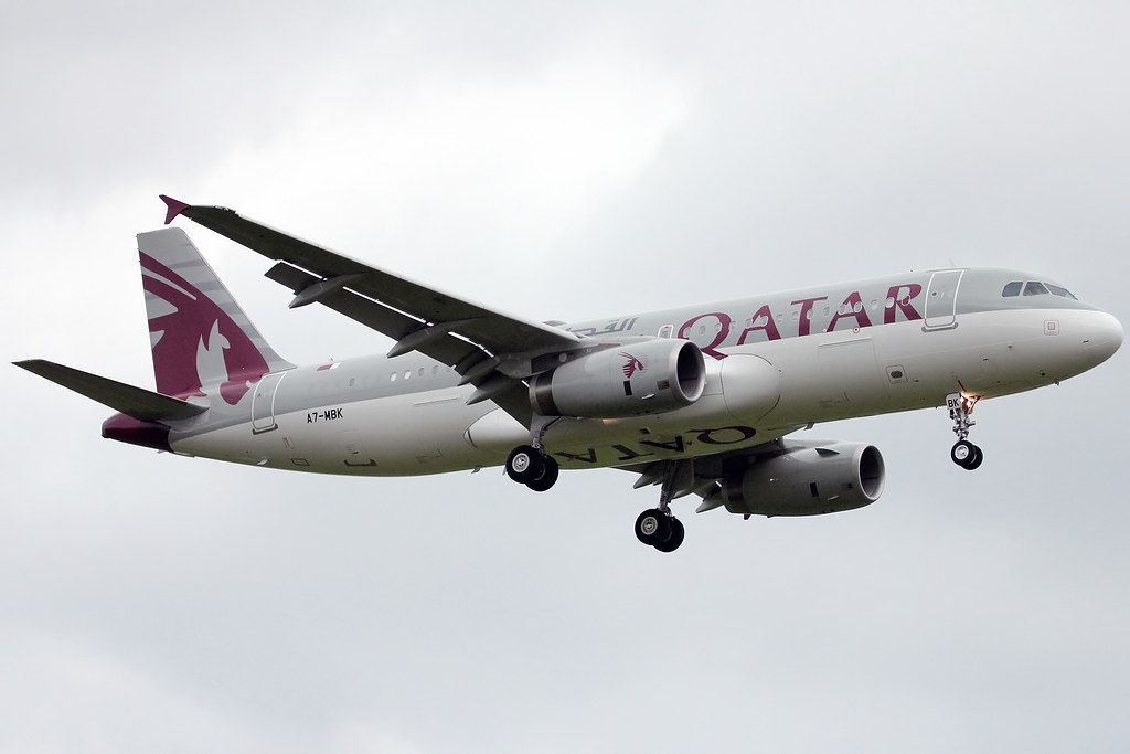 Qatar A7MBK Arriving into Leeds Bradford Arriving 14 with… Flickr