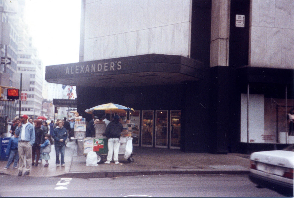 Alexander's Lexington Avenue Entrance, 1992 This photo was… Flickr