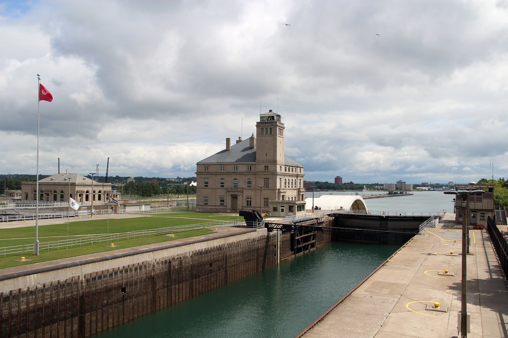Soo Locks Historic Soo Locks on the St. Marys River in Sau… Flickr