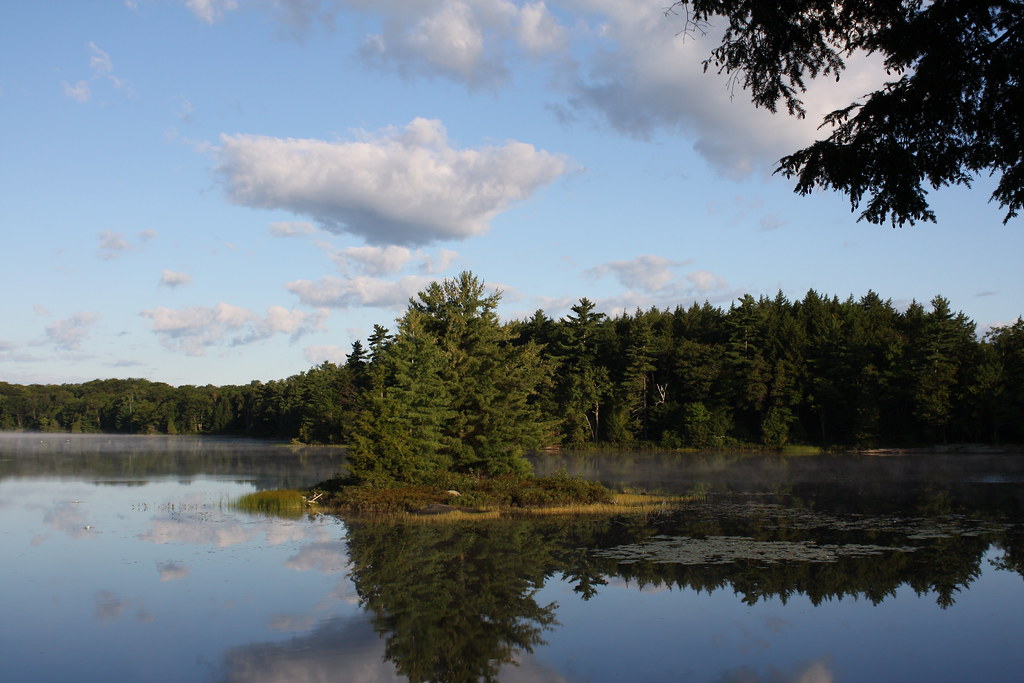 Linger Long Lake 2011 / Parry Sound Richard Spiegelman Flickr