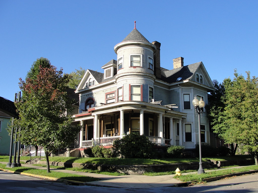 Ohio Steubenville Along historic Fourth Street, Steubenv… Flickr