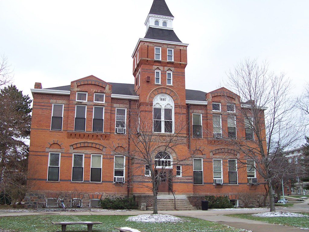 0014 Linton Hall 2004 West Side 0014 Linton Hall 200… Flickr