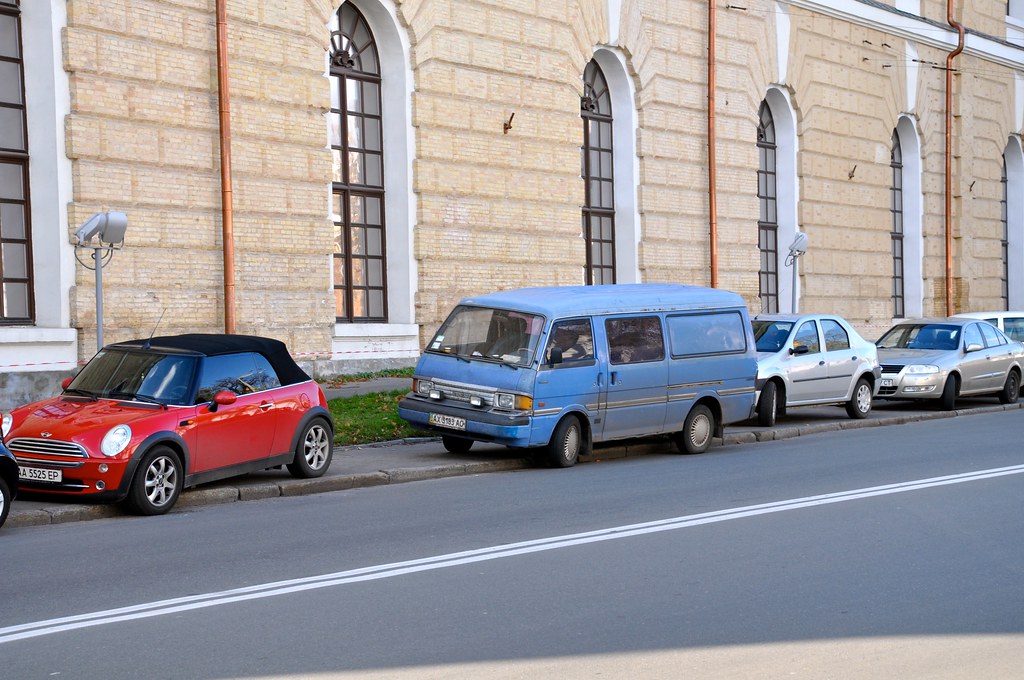 Vehicles of Kyiv, Ukraine a photo on Flickriver