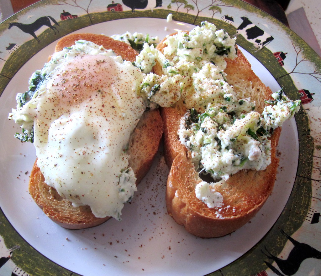 ricotta eggs warm some ricotta and olive oil in a pan, add… Flickr
