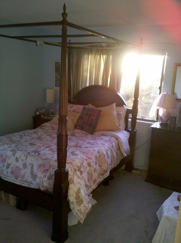 11x11 bedroom, unfurnished South and West windows... Secon… Flickr