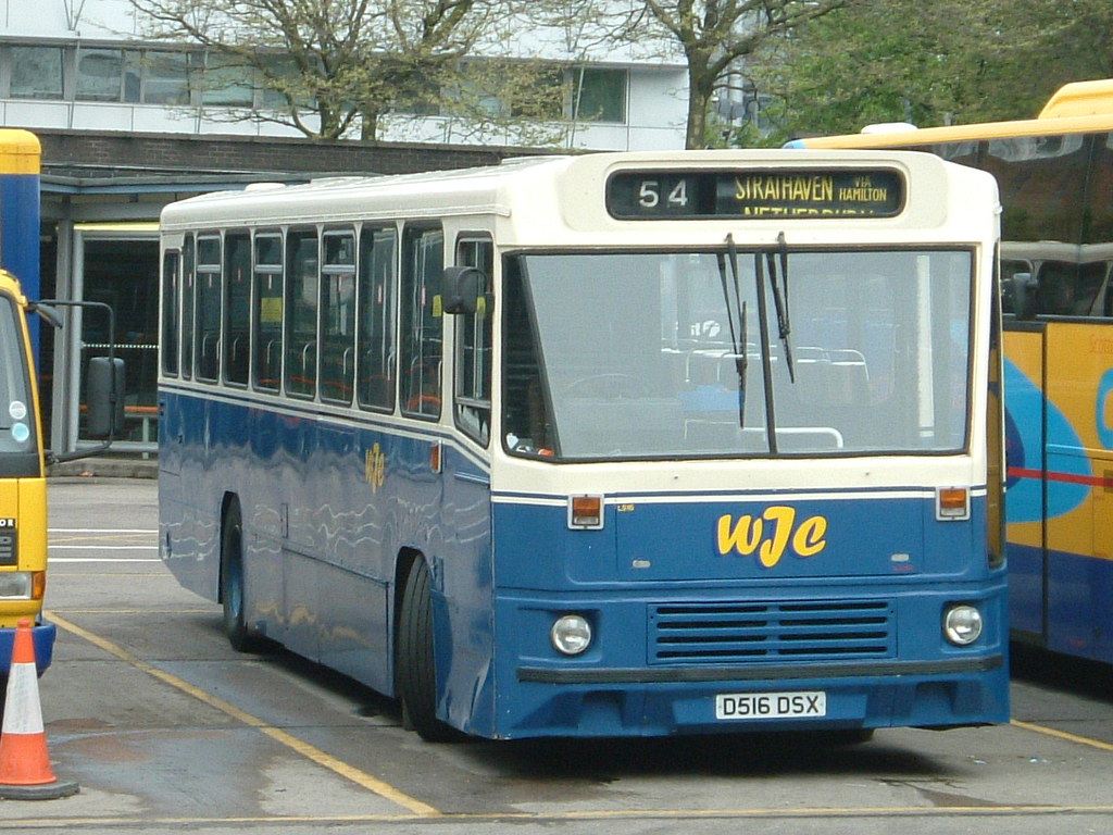 WJC Buses D516 DSX Buchanan Bus Station 080504 Andy Campbell