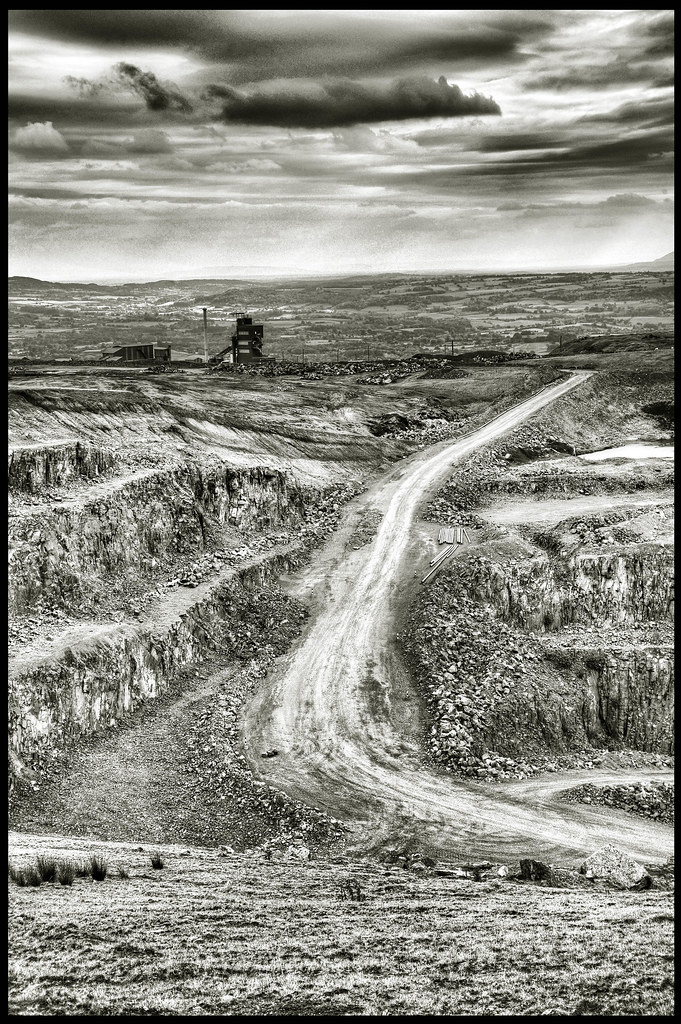 Hanson Quarry John Anyon Flickr