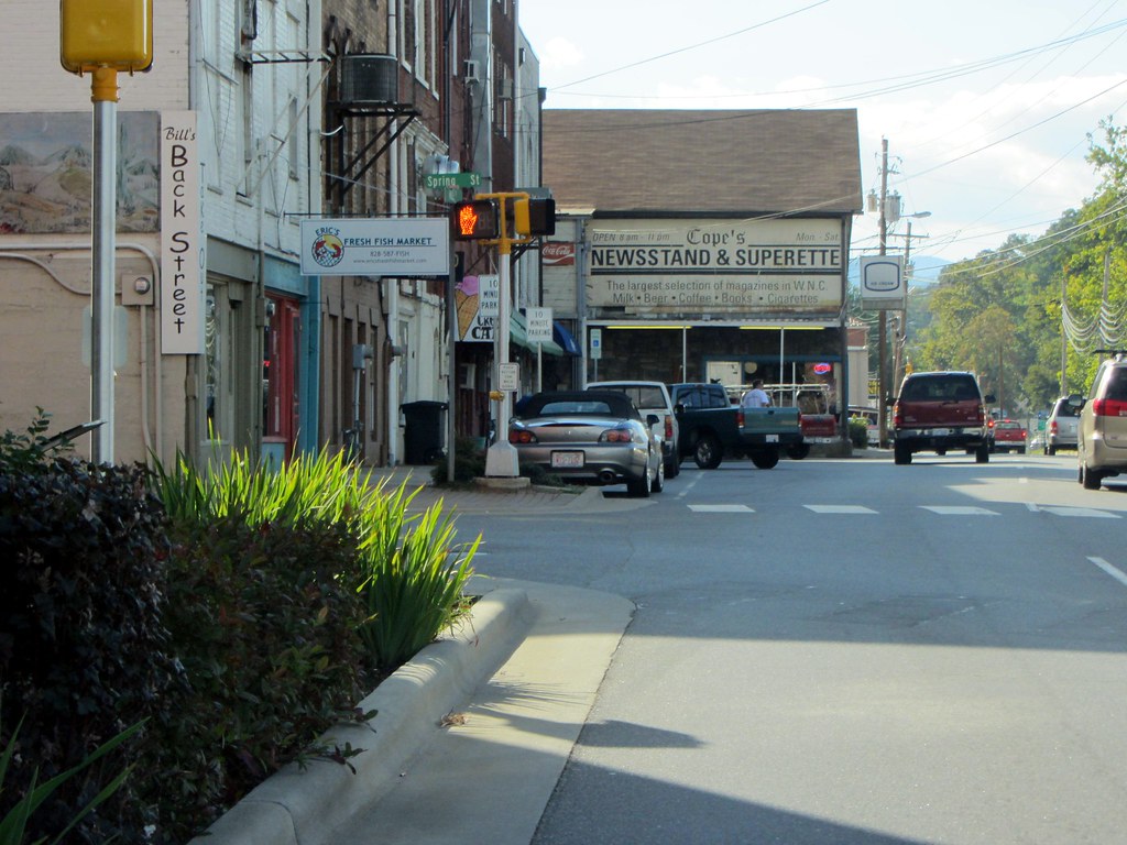 20110928 25 Sylva, NC David Wilson Flickr
