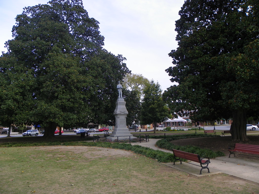 Town Square and Confederate Monument Covington, Newton Cou… Flickr