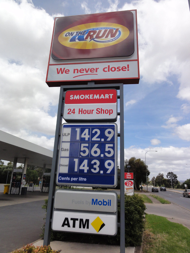 Mobil Service Station Mobil Salisbury Downs after conversi… Flickr