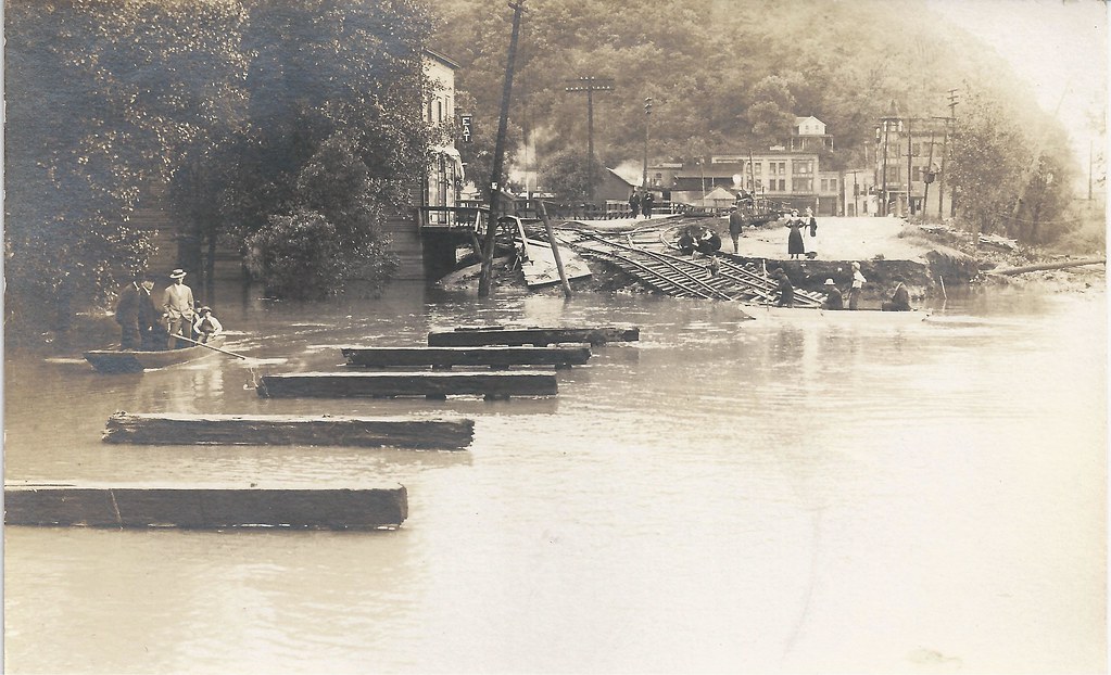 Marquette, Iowa, Milwaukee Road, Railroad, Flood, Mississi… Flickr