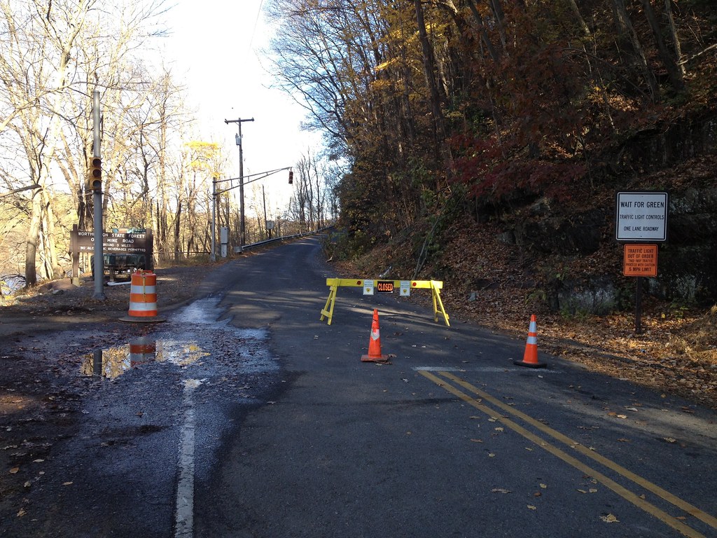 Old Mine Rd Closed At the 3minute light Michael Flickr