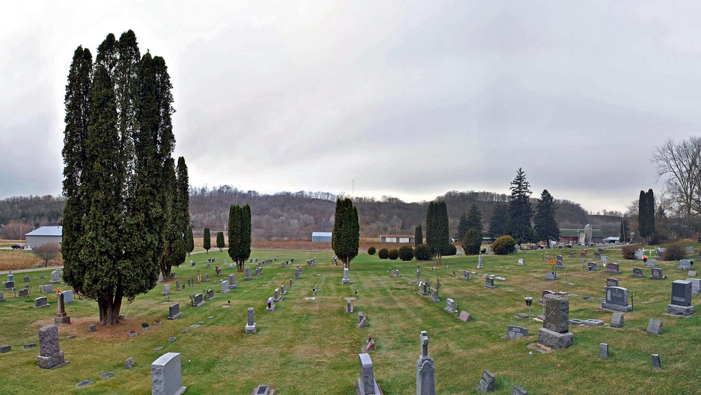 Plum City Union Cemetery, WI Aaron Carlson Flickr