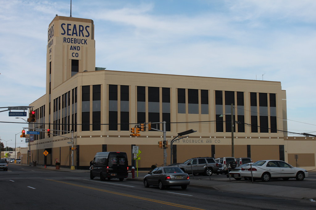 Hackensack Sears This classic Sears building is located at… Flickr