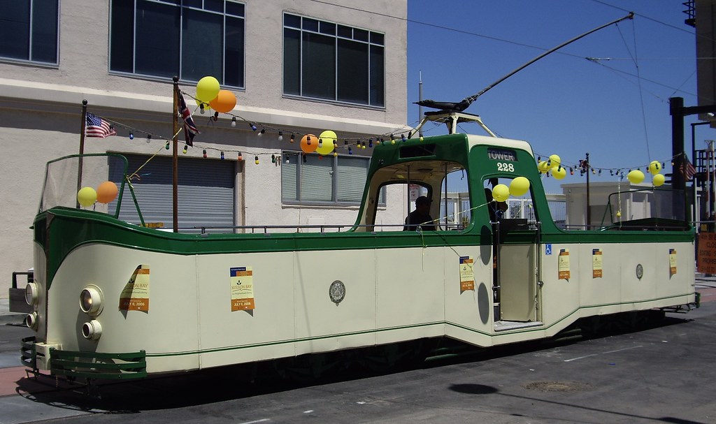 SF Muni "Boat Tram" a photo on Flickriver