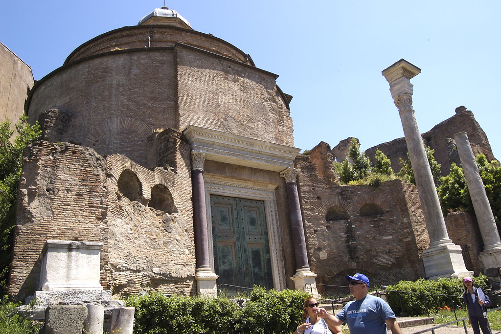 Temple of Romulus This actually isn't the Romulus who foun… Flickr