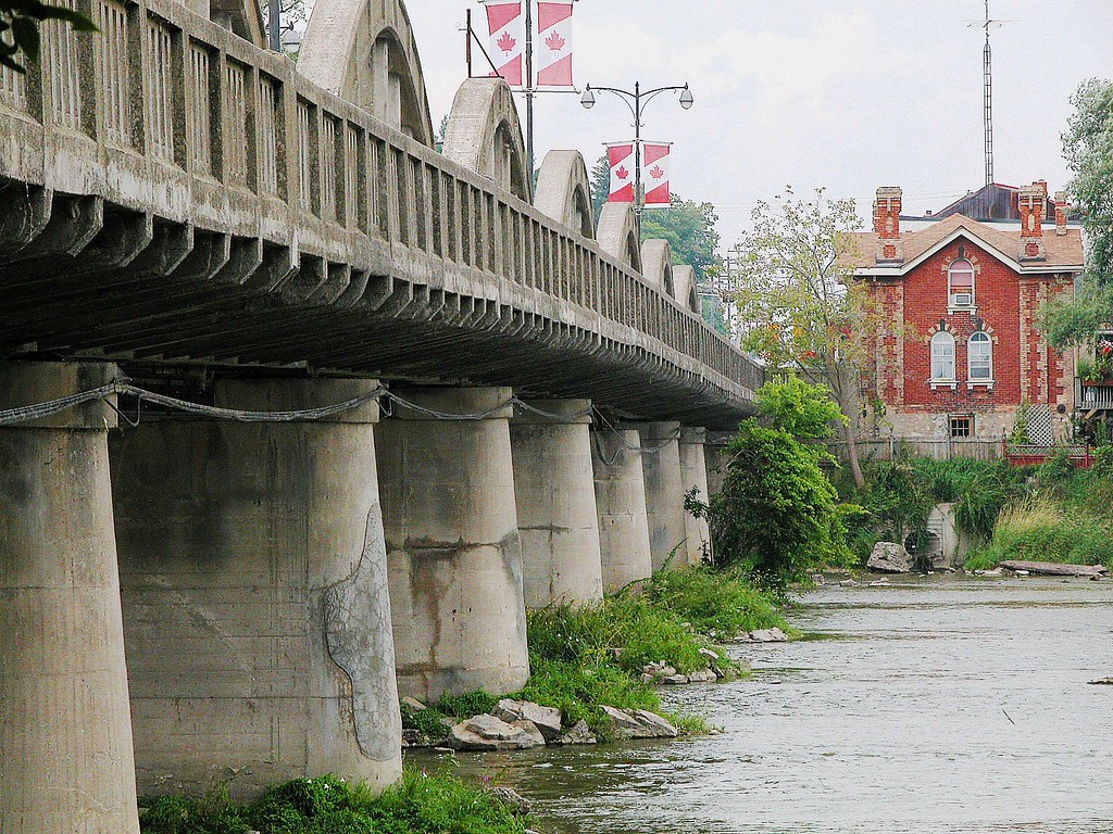 Caledonia bridge Argyle Street bridge, Caledonia, Ontario … Flickr