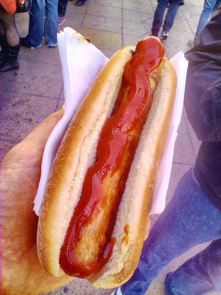Hot Dog, Tomato Sauce. Churchill Square. Brighton. Sussex.… Flickr