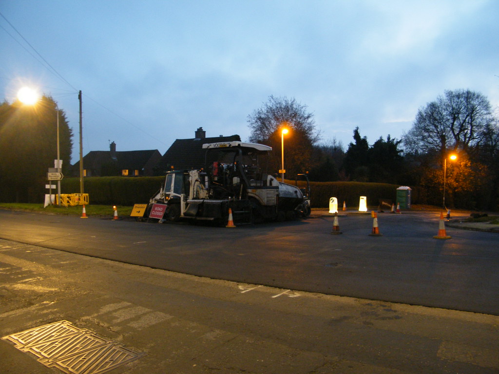 Crowborough Hill Montargis Way junction Clive Barker Flickr