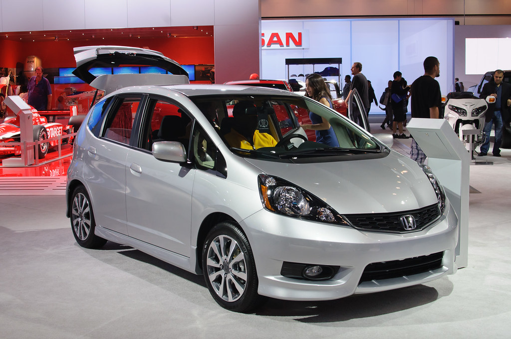 Honda Fit Sport (US) The Fit Sport is quite affordable, st… Flickr