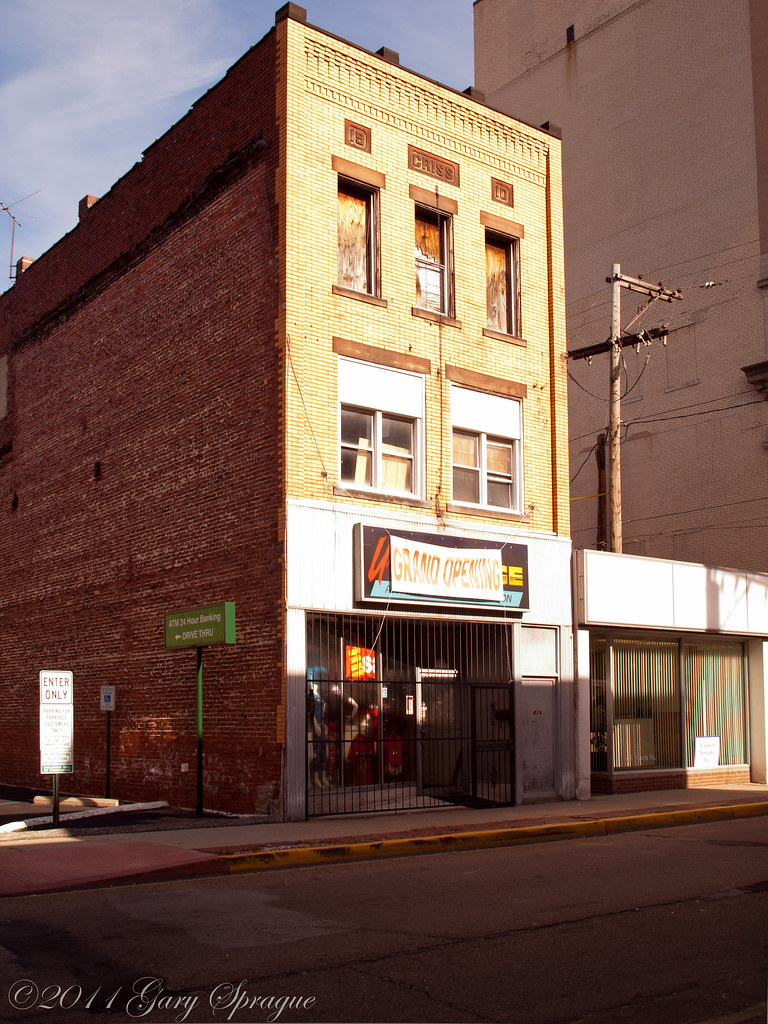 419 9Th. St. New Kensington Pa. 15068 The Criss building e… Flickr