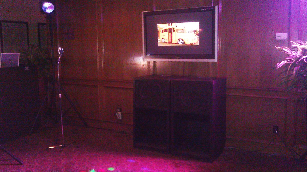 Audience Screen & JBL Scoops Canute Chiverton Flickr