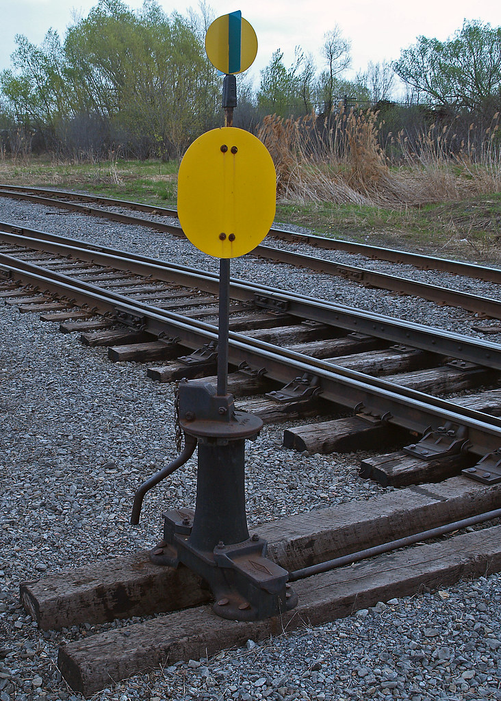 Railway Switch, Walkley Yard, Ottawa, Ontario OCR switch i… Flickr