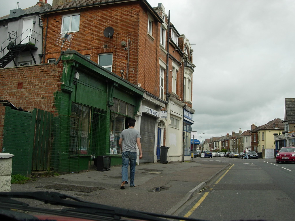 PARKWOOD RD. BOURNEMOUTH. DORSET. MAY 2007 Flickr