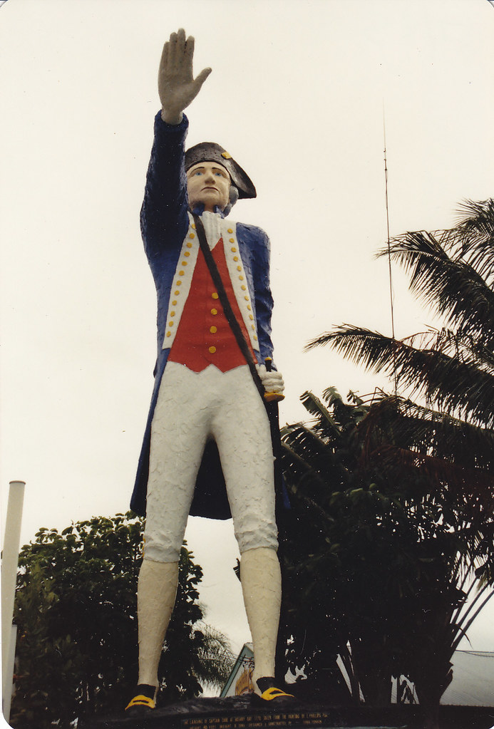 Captain Cook statue Located in Cairns Queensland. From thi… Flickr