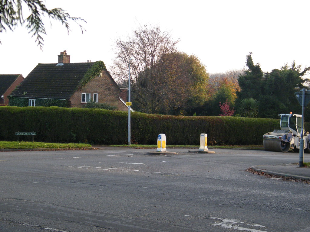Junction of Crowborough Hill and Montargis Way Looks alrig… Clive