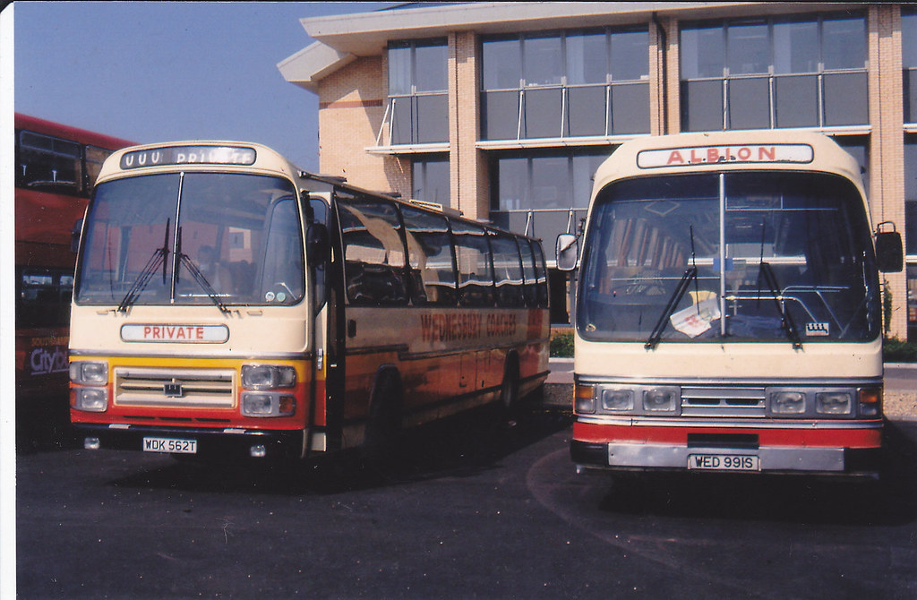 wednesbury albion Albion coaches from Hilltop West Bromwic… Flickr