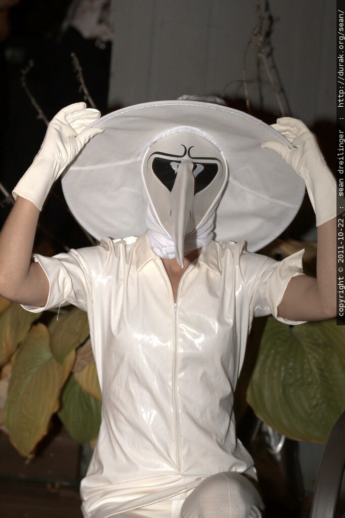 female spy vs spy costume _MG_5557 copyright © 2011 sean… Flickr